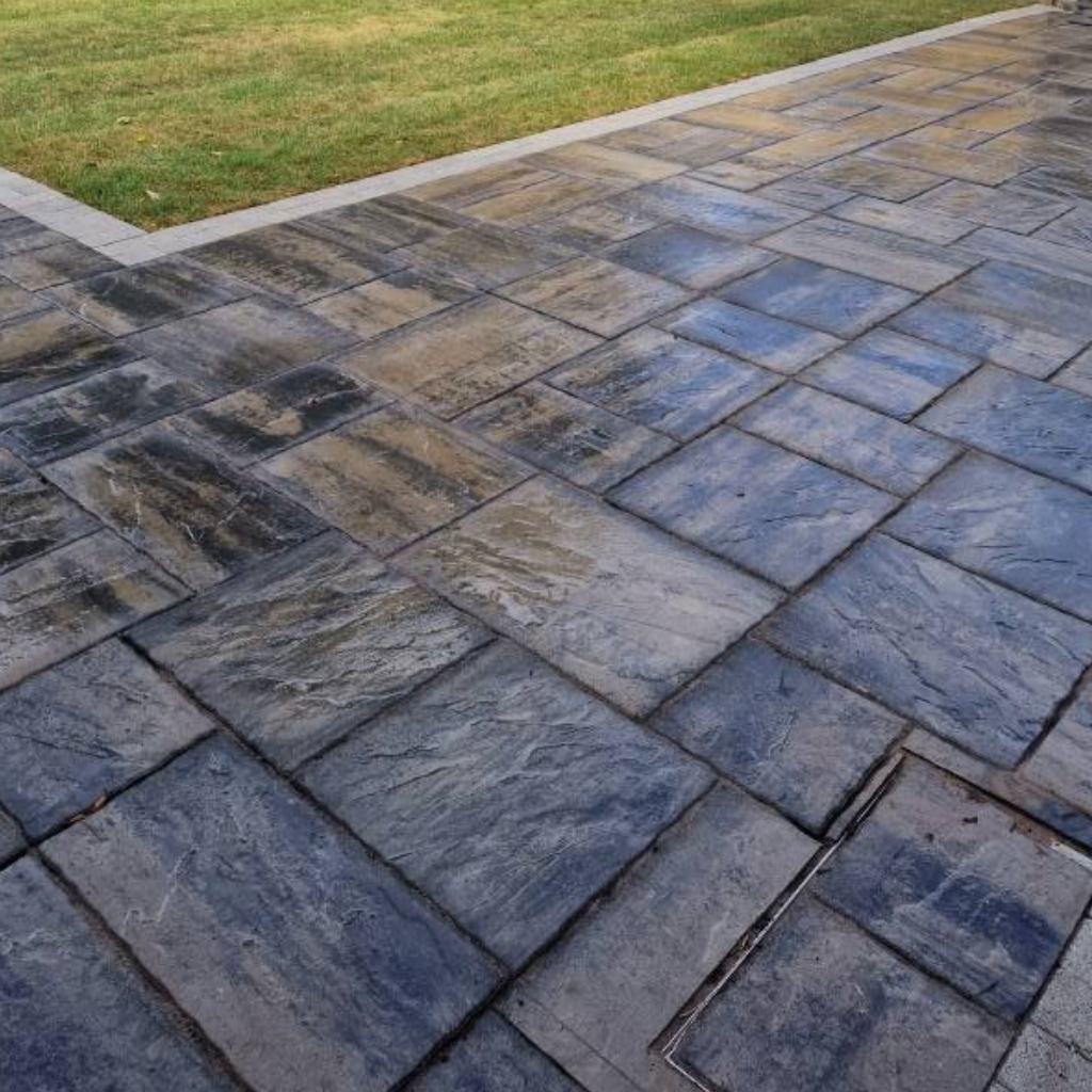 Professional Concrete Paving by Bebington driveway company